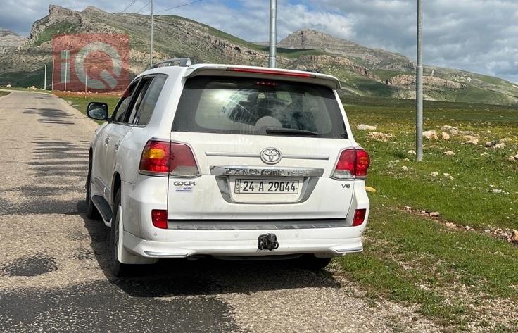 تويوتا لاندكروزر